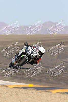 media/Oct-07-2023-CVMA (Sat) [[f84d08e330]]/Race 13 500 Supersport-350 Supersport/